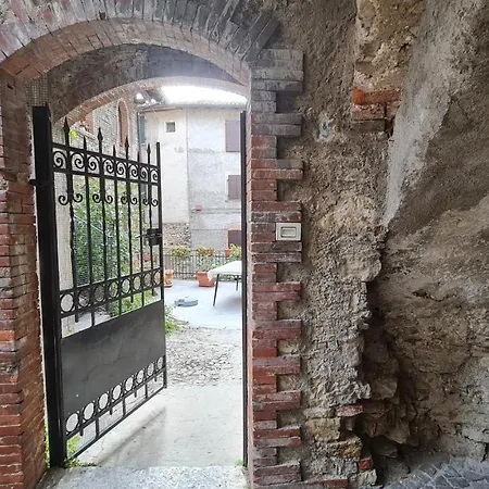 Ferienhaus Casa Claudia Pieve Centro Storico Tremosine