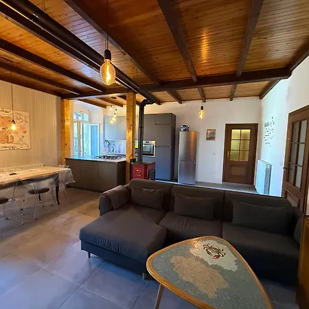 Casa Claudia Pieve Centro Storico Tremosine