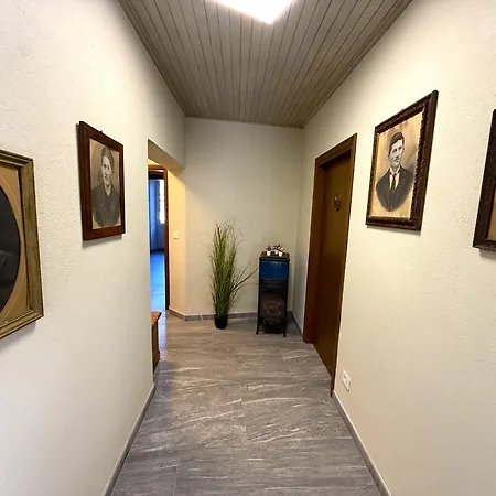Casa Claudia Pieve Centro Storico * Tremosine